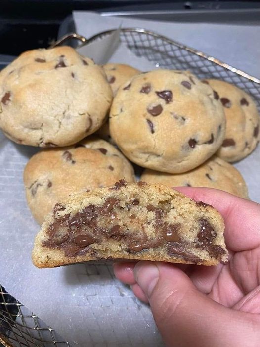 The best chocolate chip cookies